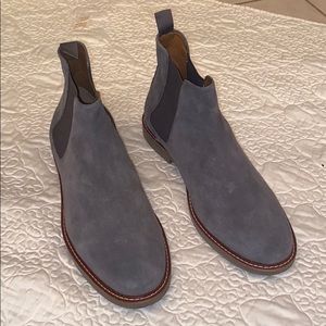 Chelsea boots